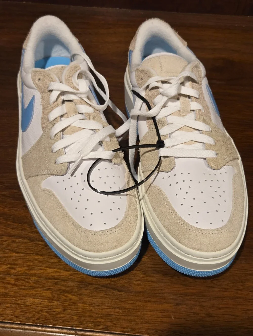 Jordan low top